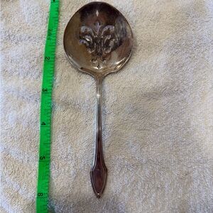 Alvin 1916 Molly Stark Tomato Server, Solid Piece